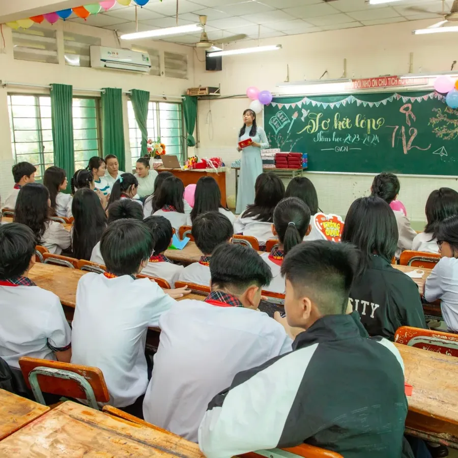 Môn học & lớp theo trình độ